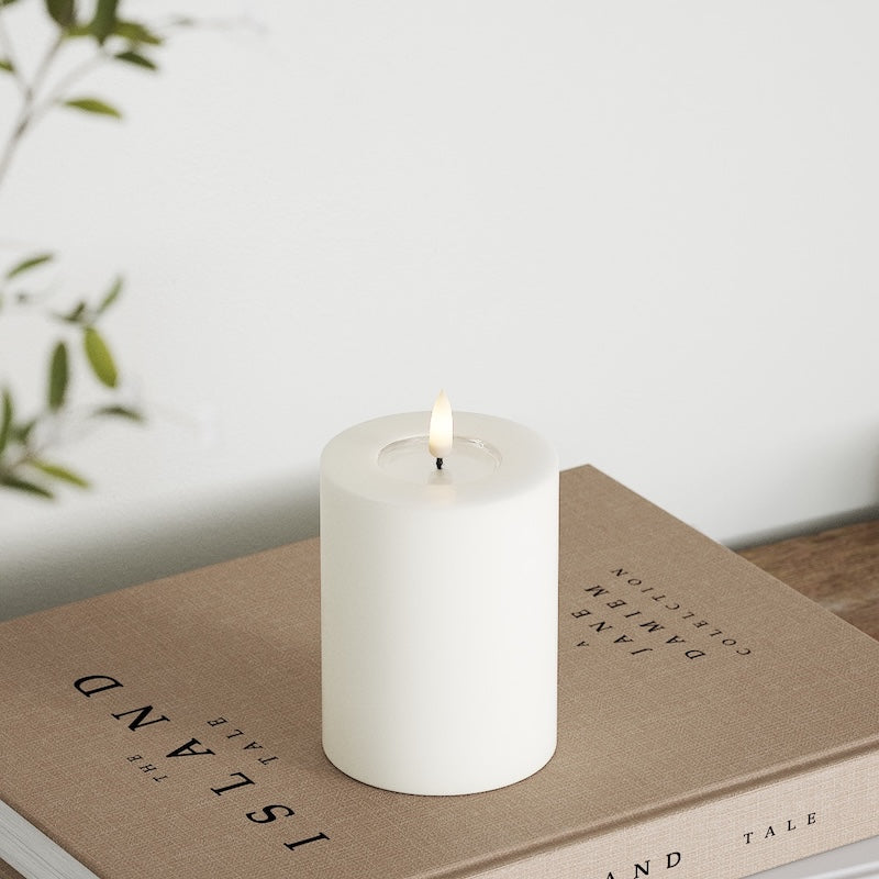 Deluxe Homeart LED plokkvalgusti Ø 7,5 x 10 cm Valge