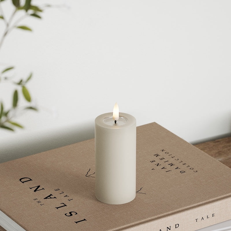 Deluxe Homeart LED Bloklys Ø 5 x 10 cm Sand