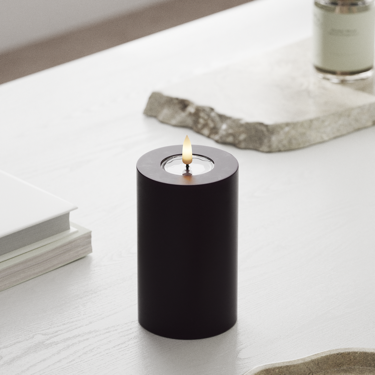 Deluxe Homeart LED blokové světlo Ø 7,5 x 12,5 cm Tmavě fialová LED blokové světlo 1