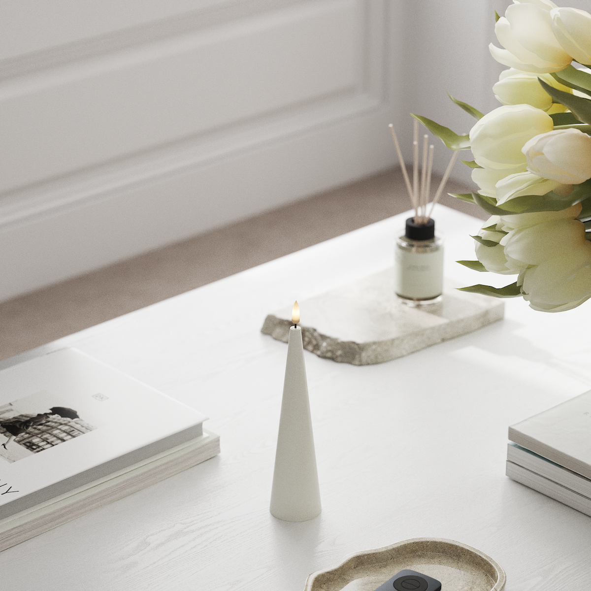 Deluxe Homeart Koonusvalgusti D 5 x K 20 cm Valge LED koonusvalgusti 1