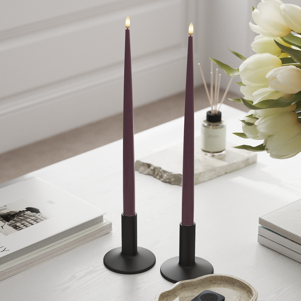 Deluxe Homeart LED světlo na svíčku s lakem, 2 ks 38 cm Světle fialová LED světlo na svíčku 1